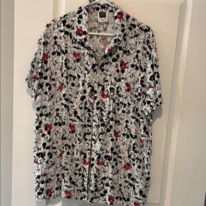 Disney Men's Black and Red Mickey Mouse Shirt